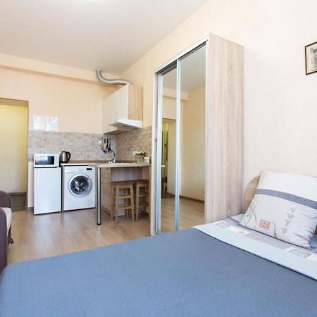 Studio SilvaApartments рядом с Южным вокзалом Харьков Экстерьер фото